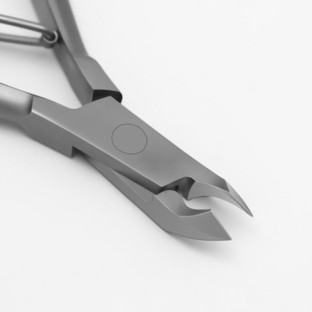 Manicure nippers for cuticles, 10 cm, blade length - 5 mm, on the blist, the color is silver matte, 32811/2T-1
