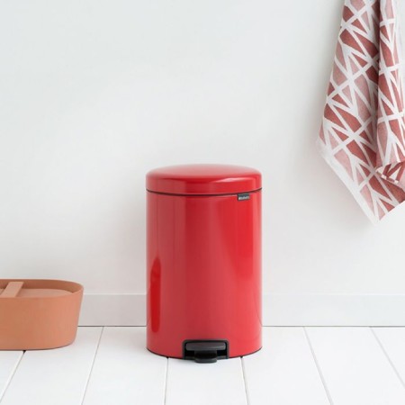 Brabantia Newcon bucket, plastic inner bucket, with a pedal, flame red color, 20 liters-4