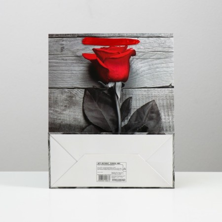 Laminated "Red Rose" 26x32x12 package-1