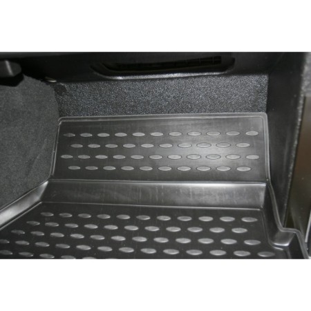Rugs in Land Rover Defender 90 3D, 2007-2016 2 pcs. (polyurethane)-2