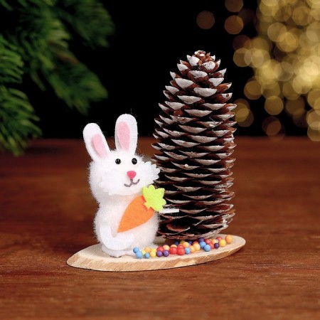 Easter composition "Bunny on the edge"-1