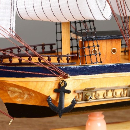 Souvenir ship large "Richmond"-5