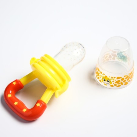 Nibbler "Girafics", with silicone mesh, yellow/red color-2