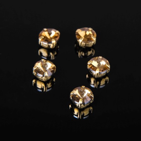 Rhinestones in DSAPs (set 5 pcs.), 6 × 6 mm, brown color in gold