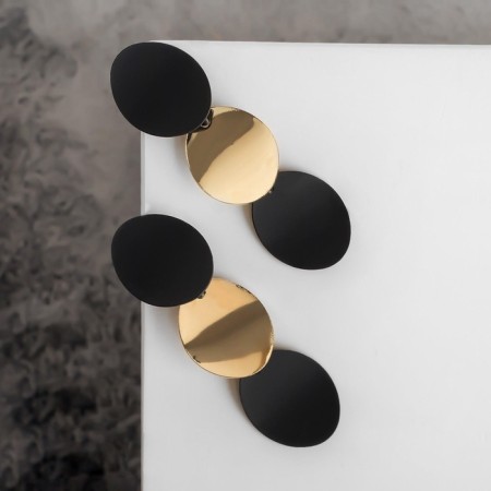 Azelia metal earrings curved circles, black color in gold-2