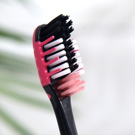 Smart toothbrush Black medium stiffness, red + green, 2 pcs.-1