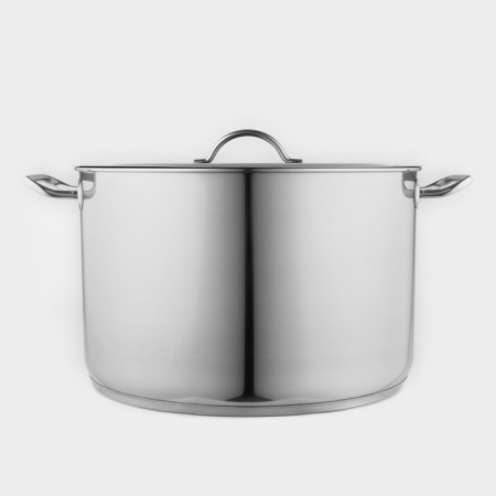 The pan is whole, 30 l, d = 39.6 cm, a metal cover, with a heat distribution layer, induction-1