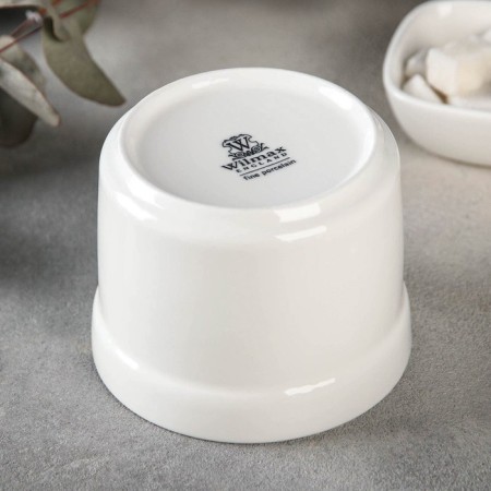 Porcelain broth with a lid Wilmax, 250 ml, d = 10 cm, white color-2