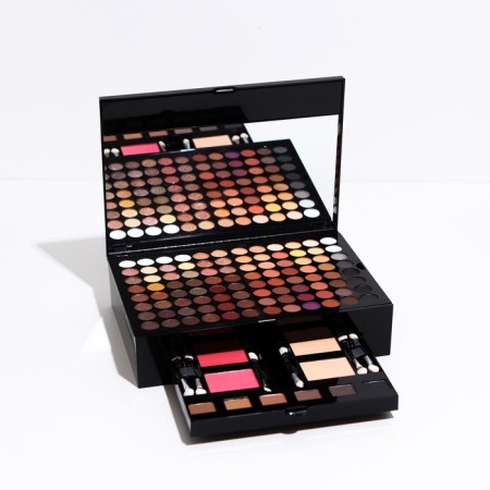 Professional makeup set (shadows for eyebrows, eyelids, blush, proofreaders)-1