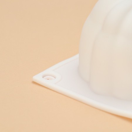 Form for mousse desserts and baking of the share "Flower", 30 × 17 × 5 cm, 6 cells (d = 7 cm), white color-4