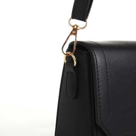 Bag Women's Messenger on Magnet, Black Color-4