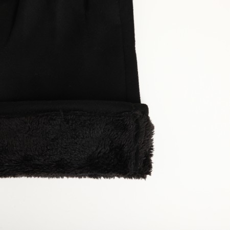Gloves are female, dimensionless, with insulation, black color-3