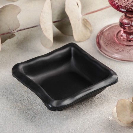 Black East sauce, 80 ml, 9 × 9 × 3 cm, black color