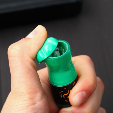 Gas lighter "Burn", 8 x 2 cm.-4