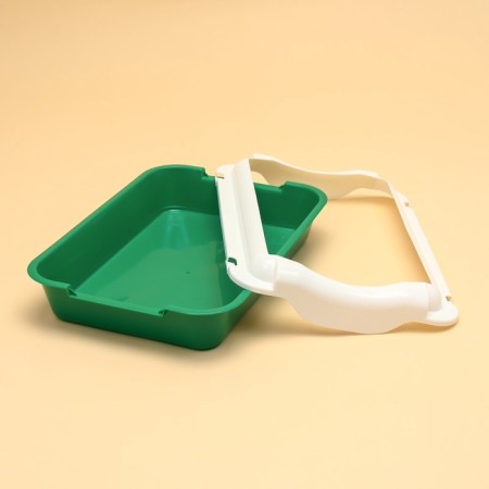 Medium toilet with 36 x 26 x 9, green/white-2