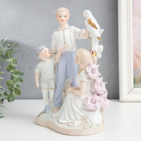 Souvenir Ceramics "Family on a walk with a bird" 20 cm-3