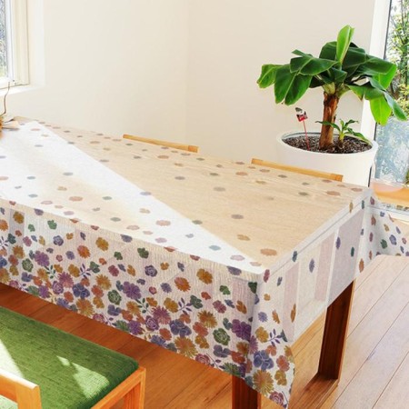 Milestock Meiwa Organdy 137 cm, roll 20 m, drawing "Rainbow of flowers"