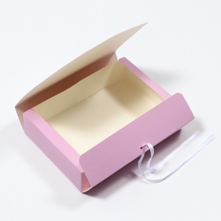 The box is folding, pink, 21 x 15 x 5 cm-1