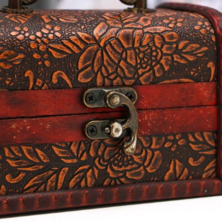 Casket wood chest with a “lush rose” handle 9.4x13.8x9.7 cm-1