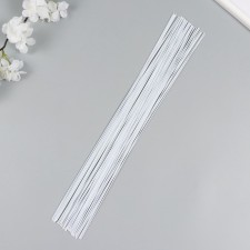 Wire for the manufacture of artificial colors 