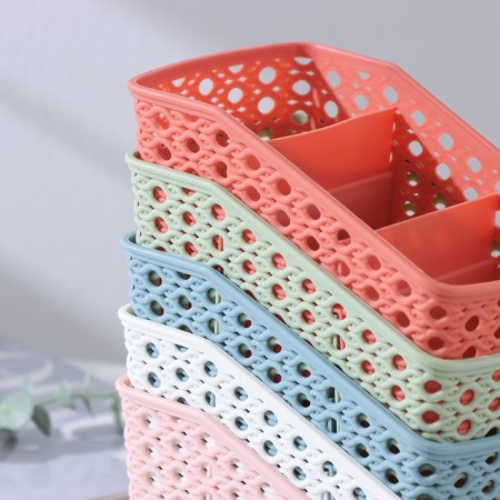 Organizer for the little things "loops", 3 departments, 15.5 × 9.5 × 9.5 cm, color mix-4
