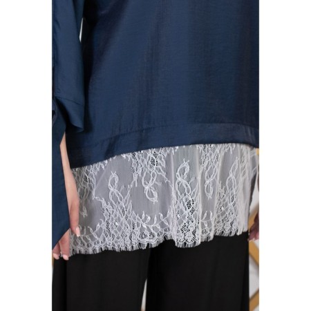 Female blouse, size 44-12
