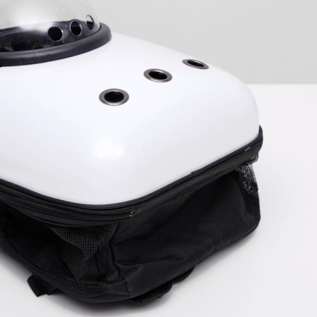 A backpack for carrying animals with a viewing window, 30 x 24 x 42 cm, red-white-7