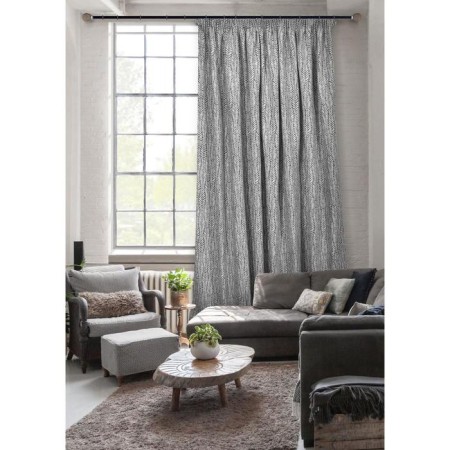 Curtain on the brape brape, size 266x270 cm