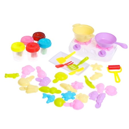 Set for playing with plasticine "Wonderful cuisine", in the package