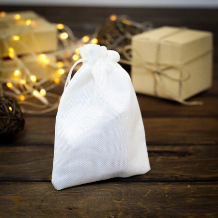 Gift bag from canvases, white, 13 x 18 cm