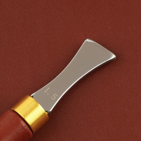 Cruser for marking on the skin, 15.5 × 2.5 cm, step = 1.5 mm-3
