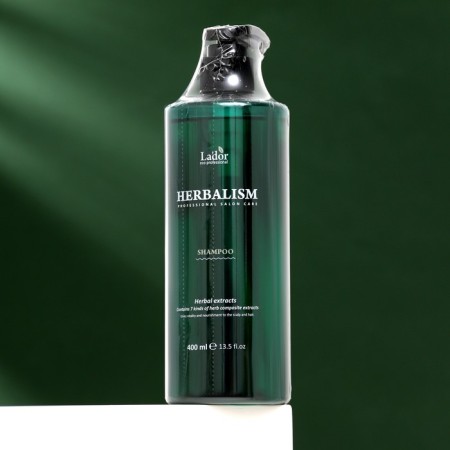 Herbal -based hair shampoo La’DOR, 400 ml