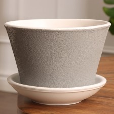 Flower pot 