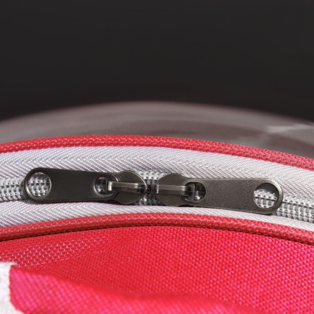 The backpack for carrying animals is transparent, 31 x 28 x 42 cm, red-9