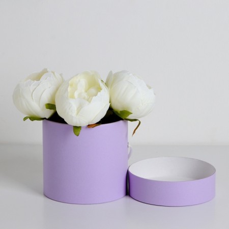 Gift box, round, lavender, with a lace, 12 x 12 cm-1