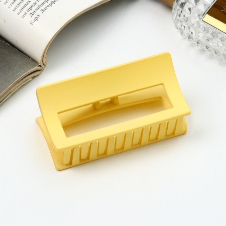 Hair crab "Leon" direct classic matte, 8.5 cm, mix