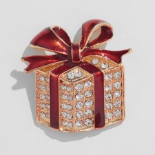 Brooch 