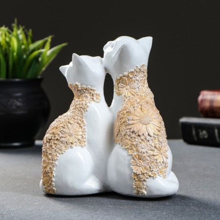 Figure "Cat and Cat" White with gold, 14x13cm-2