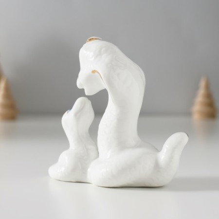 Souvenir Ceramics "Pope Snake and Baby" White with gold 4x9x8 cm-2