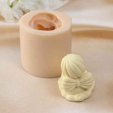 Silicone Mold "Angel with a Star" 4.5x5x5.5 cm-2