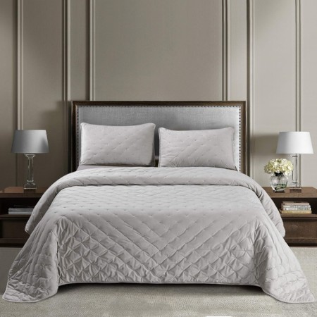 Iolanta bedspread, size 240x260 cm, silver color