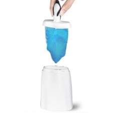 Eskimo form Penguin on Ice