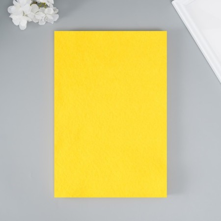 Soft felt 1 mm 20x30 cm yellow