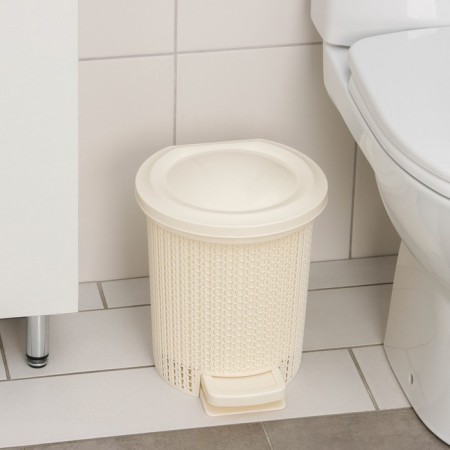 Garbage container with pedal Svip Ajur, 6 l, ivory color-1