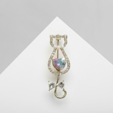 Brooch 