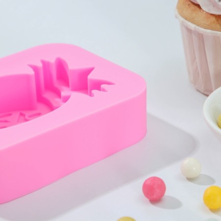 Form for ice cream “Pineapple”, silicone, 14 × 7.5 × 2.5 cm, pink color-2