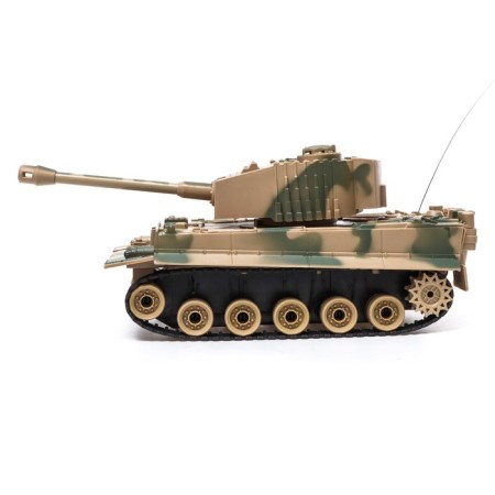 Radio -controlled “Winter” tank, works on the battery-1