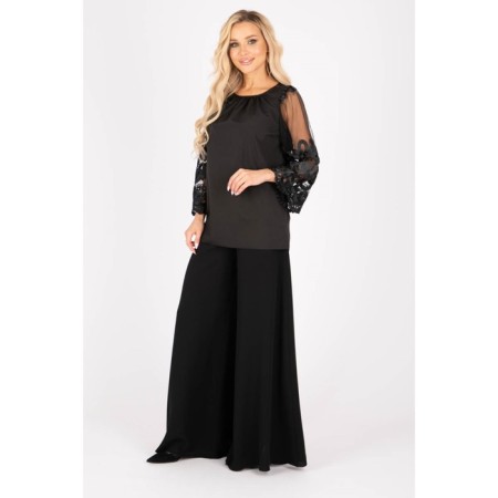 Female blouse, size 42-4
