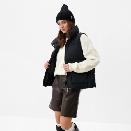 Women's vest with collar Mist, p. 42, black-3