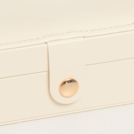 Casket to the leatherette for jewelry "Idilia. Square" White 5x12x12 cm-1